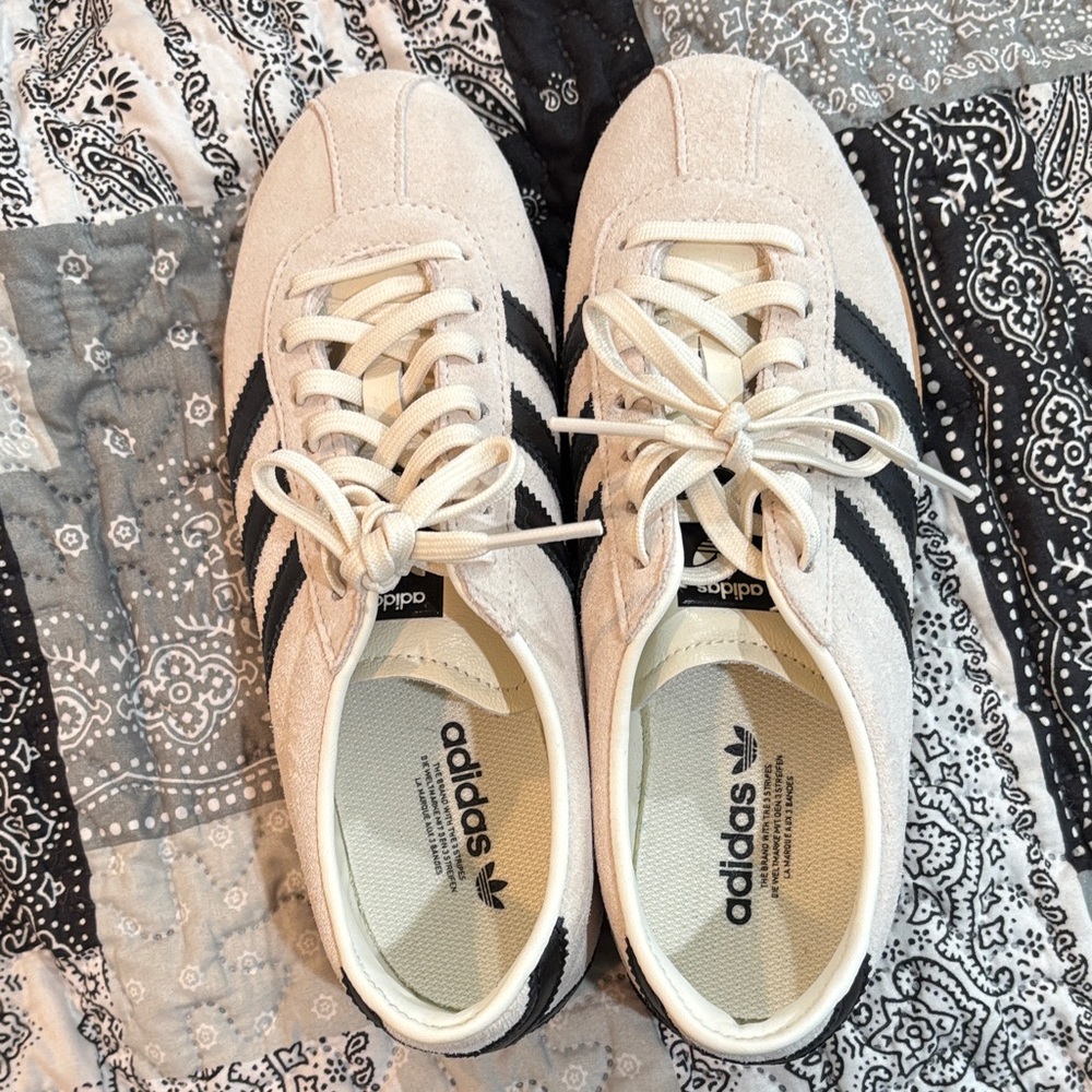 adidas Cream Suede Sneakers with Black Stripes